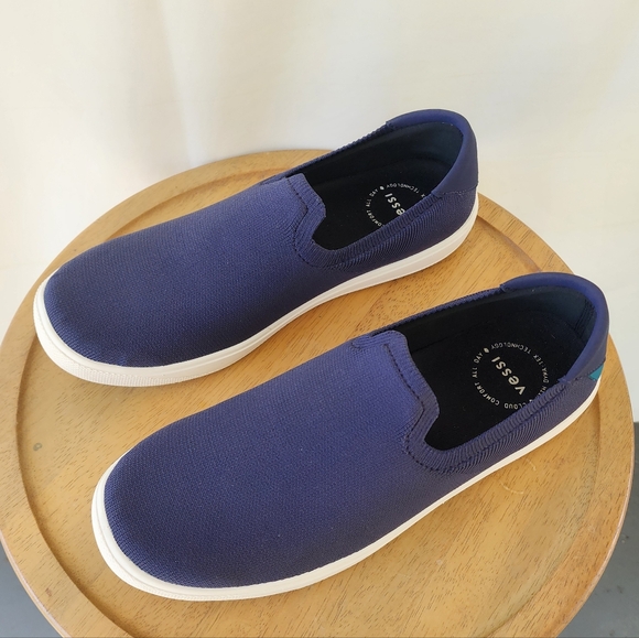Vessi Men\'s Boardwalk Navy Slip-On Shoes Size 11 main image 6